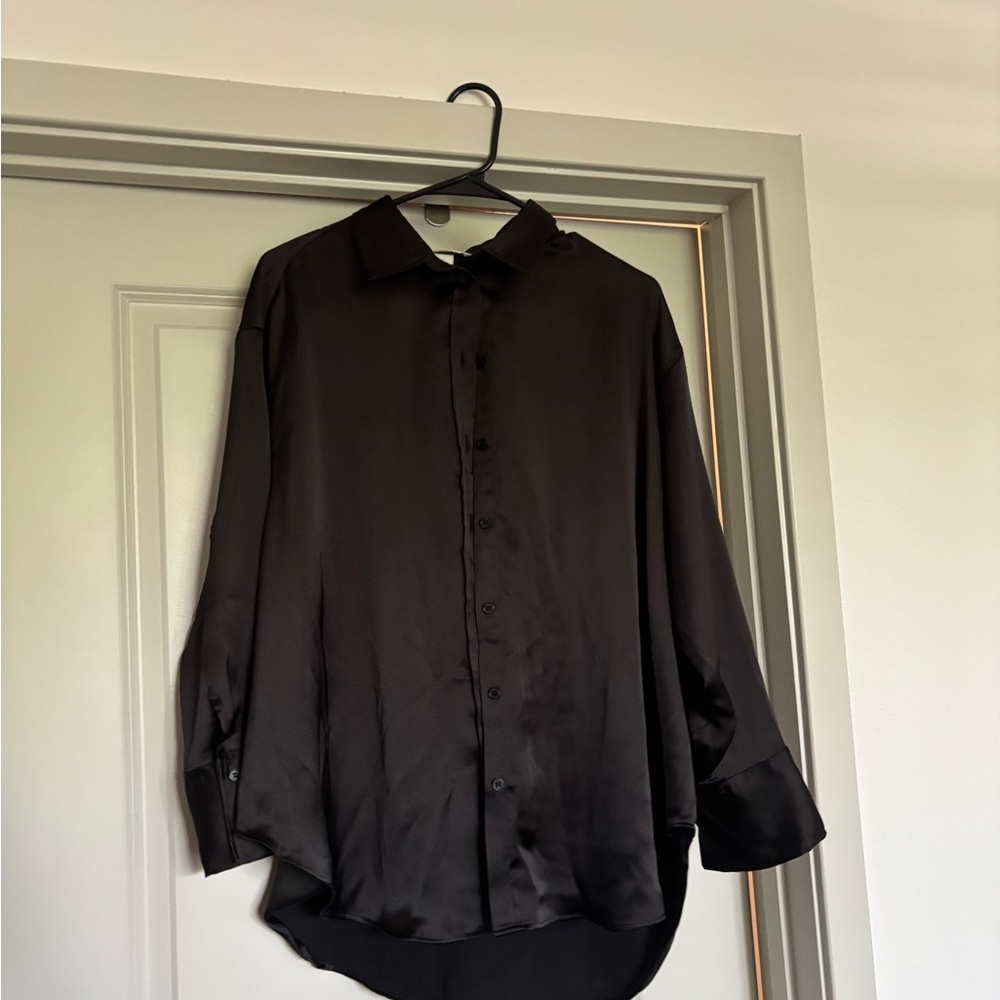 H&M Black Satin Collared Blouse